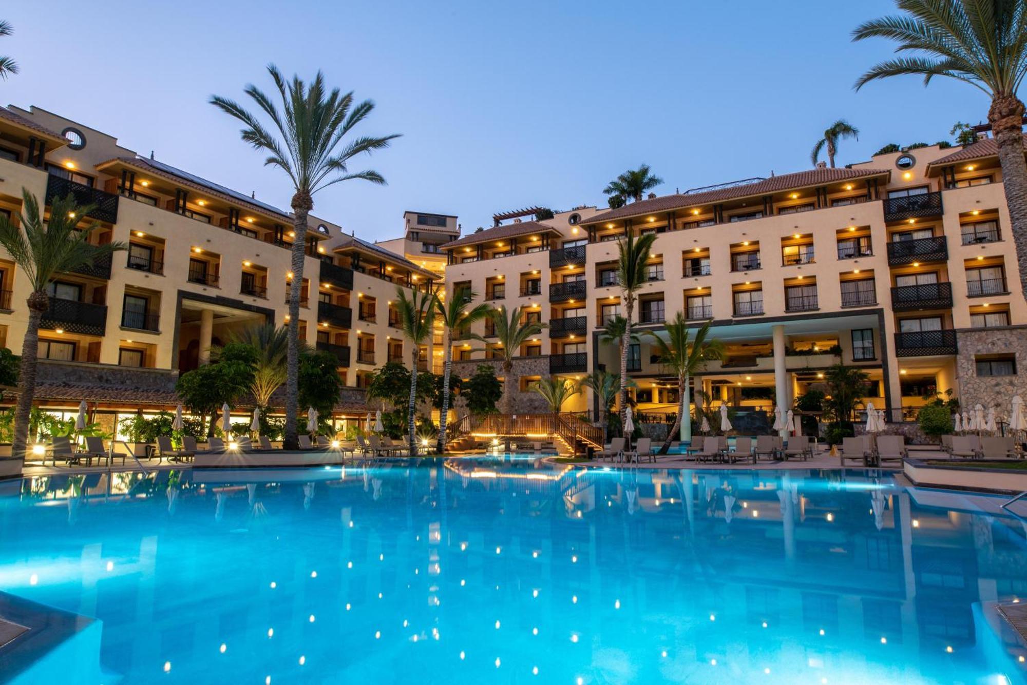 Gf Gran Costa Adeje***** Ξενοδοχείο Εξωτερικό φωτογραφία